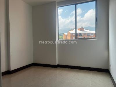 Apartamento en arriendo en Envigado, Medellín · foto 13 de 20