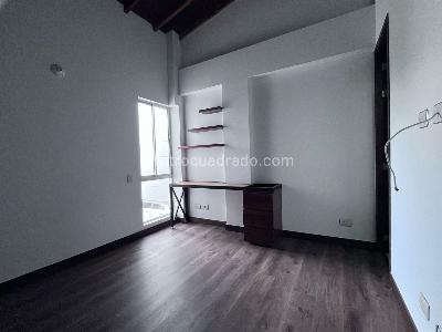 Casa de 3 alcobas en venta en Envigado, Envigado, 152 m² · foto 13 de 20