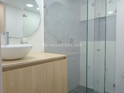 Apartamento de 3 alcobas en arriendo en Las Lomas, Medellín, 113 m² · foto 19 de 19