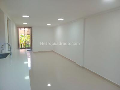 Apartamento de 3 alcobas en arriendo en Las Lomas, Medellín, 113 m² · foto 3 de 19