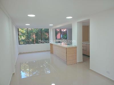 Apartamento de 3 alcobas en arriendo en Las Lomas, Medellín, 113 m² · foto 4 de 19