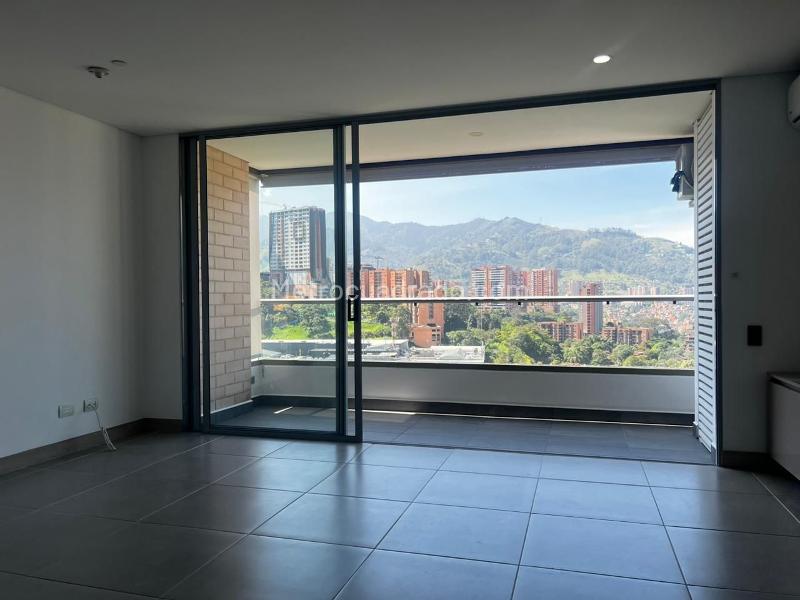 Modern 2BR Apartment in Envigado - 2