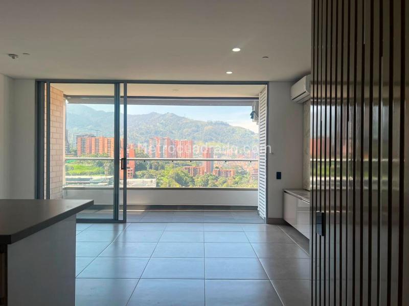 Modern 2BR Apartment in Envigado - 3