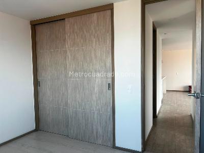 Apartamento de 2 alcobas en arriendo en Envigado, Envigado, 70 m² · foto 10 de 14