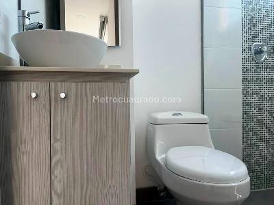 Apartamento de 2 alcobas en arriendo en Envigado, Envigado, 70 m² · foto 14 de 14