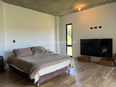 Casa de 4 alcobas en venta en Envigado, Envigado, 750 m² · foto 11 de 19