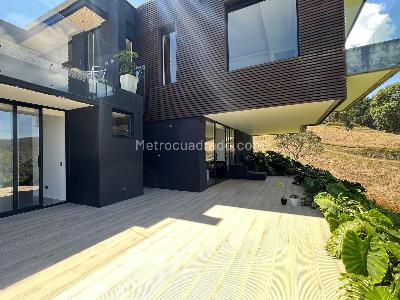 Casa de 4 alcobas en venta en Envigado, Envigado, 750 m² · foto 15 de 19