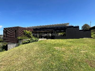 Casa de 4 alcobas en venta en Envigado, Envigado, 750 m² · foto 19 de 19