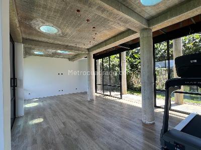 Casa de 4 alcobas en venta en Envigado, Envigado, 750 m² · foto 7 de 19