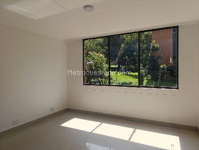 Apartamento de 3 alcobas en venta en El Poblado, Medellín, 230 m² · foto 11 de 20