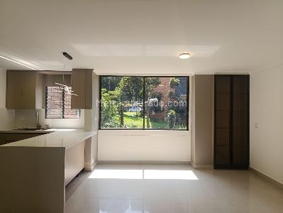 Apartamento de 3 alcobas en venta en El Poblado, Medellín, 230 m² · foto 6 de 20