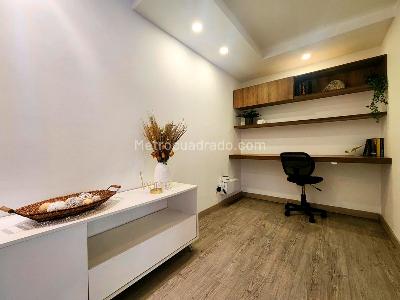 Apartamento de 3 alcobas en arriendo en El Poblado, Medellín, 149 m² · foto 5 de 18