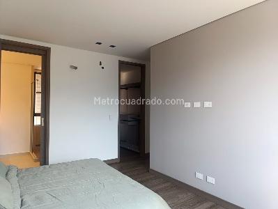 Apartamento en arriendo en El Poblado, Medellín · foto 12 de 19