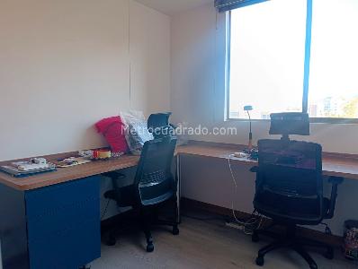 Apartamento de 2 alcobas en arriendo en El Poblado, Medellín, 86 m² · foto 14 de 19