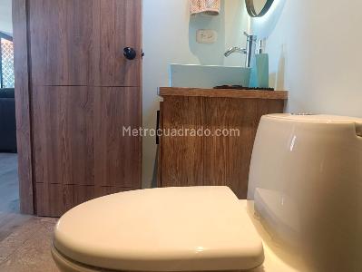 Apartamento de 2 alcobas en arriendo en El Poblado, Medellín, 86 m² · foto 17 de 19
