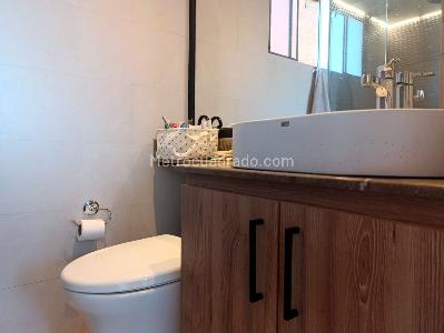 Apartamento de 2 alcobas en arriendo en El Poblado, Medellín, 86 m² · foto 19 de 19