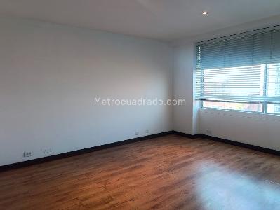Apartamento de 3 alcobas en arriendo en El Poblado, Medellín, 147 m² · foto 11 de 19