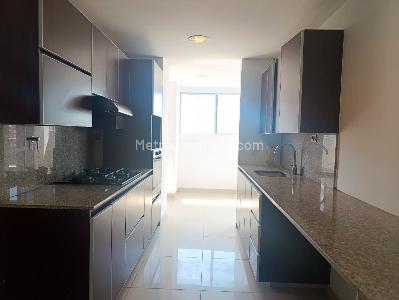 Apartamento de 3 alcobas en arriendo en El Poblado, Medellín, 147 m² · foto 6 de 19