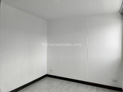 Apartamento de 2 alcobas en arriendo en Villa Carlota, Medellín, 78 m² · foto 15 de 18