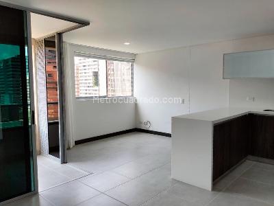 Apartamento de 2 alcobas en arriendo en Villa Carlota, Medellín, 78 m² · foto 2 de 18