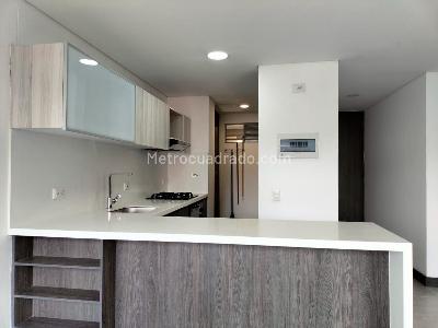 Apartamento de 2 alcobas en arriendo en Villa Carlota, Medellín, 78 m² · foto 6 de 18