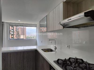 Apartamento de 2 alcobas en arriendo en Villa Carlota, Medellín, 78 m² · foto 8 de 18