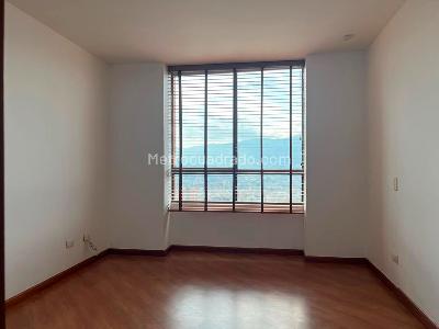 Apartamento de 3 alcobas en arriendo en El Poblado, Medellín, 114 m² · foto 10 de 20