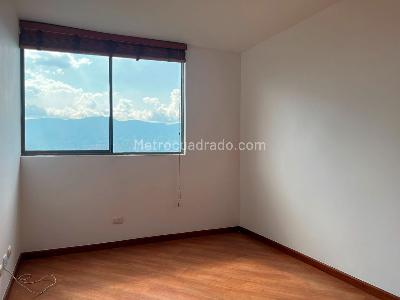 Apartamento de 3 alcobas en arriendo en El Poblado, Medellín, 114 m² · foto 16 de 20