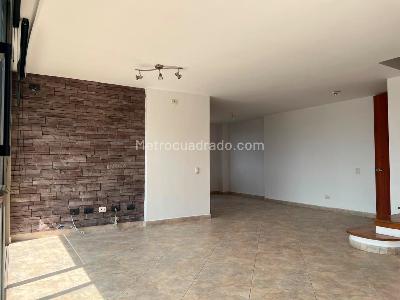 Apartamento de 3 alcobas en arriendo en El Poblado, Medellín, 114 m² · foto 2 de 20