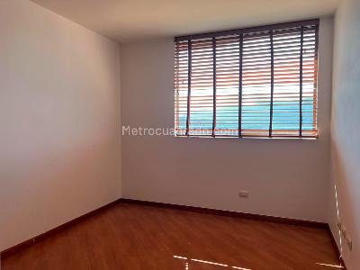 Apartamento de 3 alcobas en arriendo en El Poblado, Medellín, 114 m² · foto 8 de 20