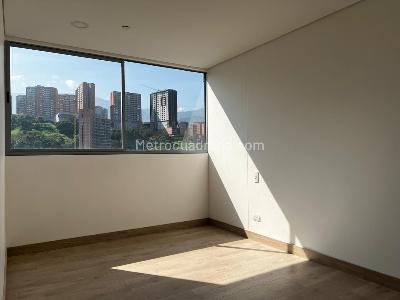 Apartamento de 2 alcobas en arriendo en Envigado, Envigado, 80 m² · foto 9 de 14