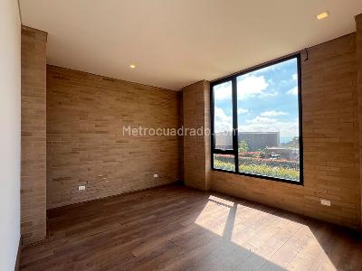 Casa de 3 alcobas en venta en Envigado, Envigado, 300 m² · foto 12 de 17