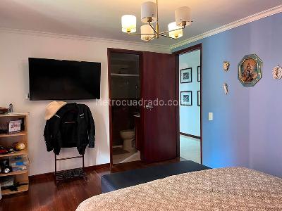 Apartamento de 3 alcobas en venta en El Poblado, Medellín, 210 m² · foto 17 de 20