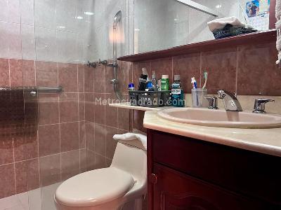 Apartamento de 3 alcobas en venta en El Poblado, Medellín, 210 m² · foto 19 de 20