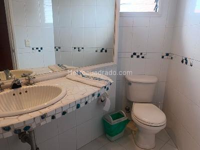 Apartamento de 3 alcobas en venta en El Poblado, Medellín, 200 m² · foto 12 de 14