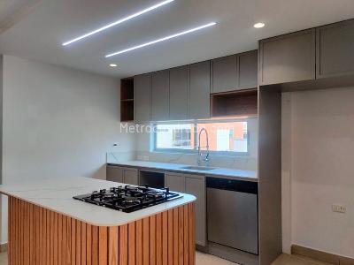 Apartamento en venta en Envigado, Envigado · foto 6 de 20