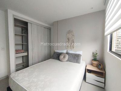 Apartamento de 3 alcobas en arriendo en Castropol, Medellín, 86 m² · foto 14 de 18