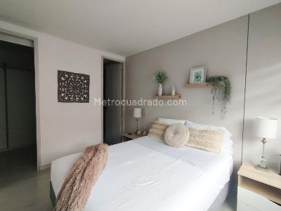 Apartamento de 3 alcobas en arriendo en Castropol, Medellín, 86 m² · foto 9 de 18