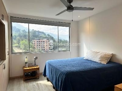 Apartamento de 3 alcobas en arriendo en El Poblado, Medellín, 157 m² · foto 10 de 17