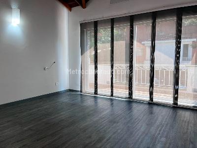 Casa de 2 alcobas en arriendo en El Poblado, Medellín, 235 m² · foto 12 de 20