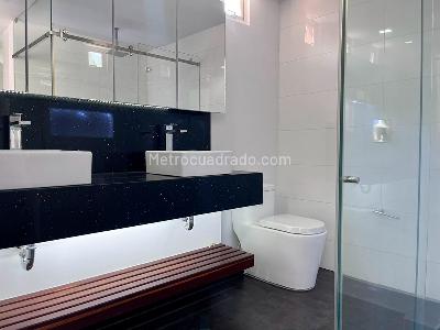 Casa de 2 alcobas en arriendo en El Poblado, Medellín, 235 m² · foto 16 de 20