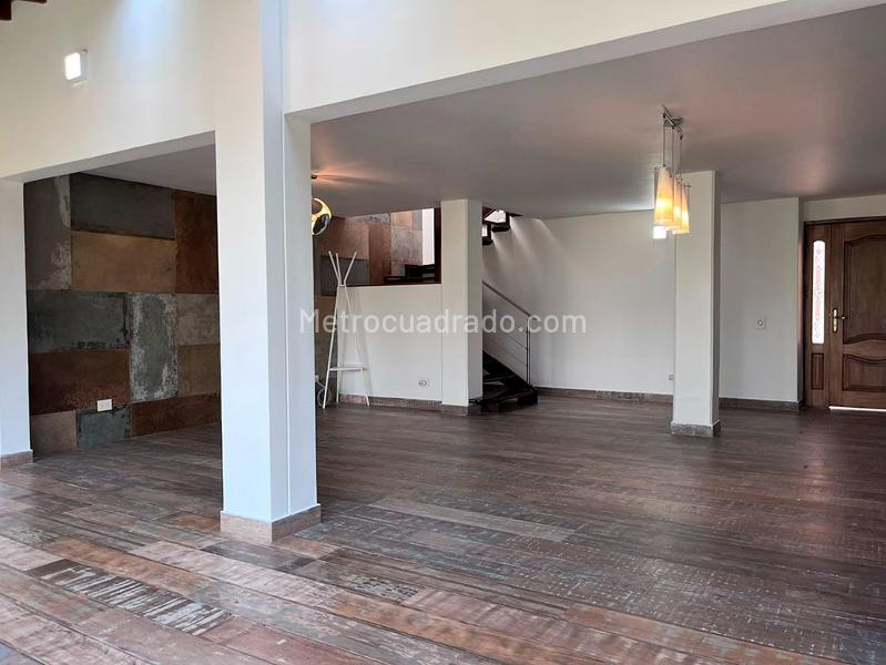 Casa en Arriendo, EL POBLADO, Medellín - Widok 5