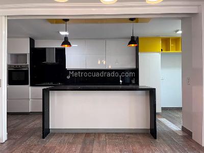 Casa de 2 alcobas en arriendo en El Poblado, Medellín, 235 m² · foto 8 de 20