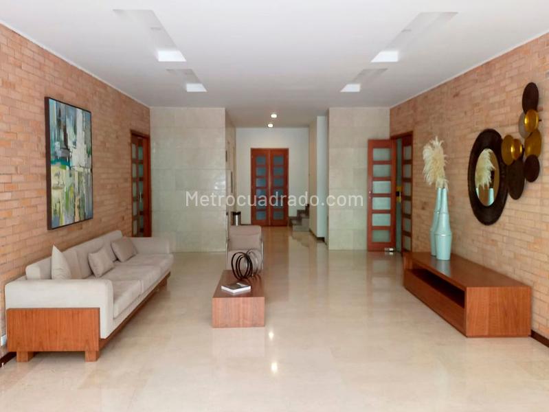 Apartamento Exclusivo de 2 Alcobas con Piscina en El Poblado - 3