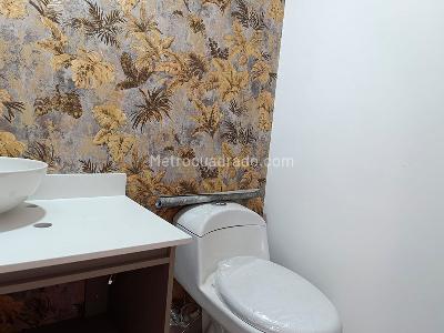 Casa en arriendo en El Poblado, Medellín · foto 16 de 18