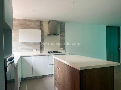 Apartamento en venta en Envigado, Envigado · foto 4 de 15