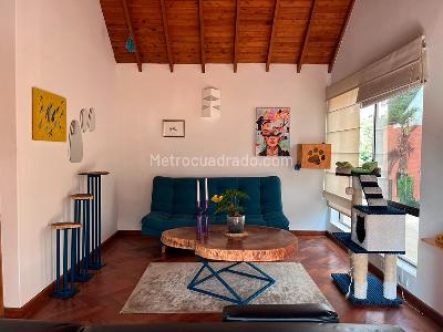 Casa de 4 alcobas en venta en El Poblado, Medellín, 306 m² · foto 12 de 20