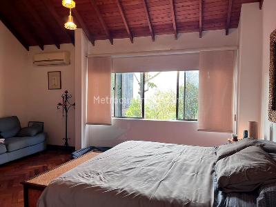 Casa de 4 alcobas en venta en El Poblado, Medellín, 306 m² · foto 15 de 20