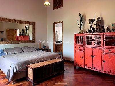 Casa de 4 alcobas en venta en El Poblado, Medellín, 306 m² · foto 16 de 20