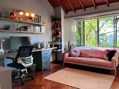 Casa de 4 alcobas en venta en El Poblado, Medellín, 306 m² · foto 9 de 20
